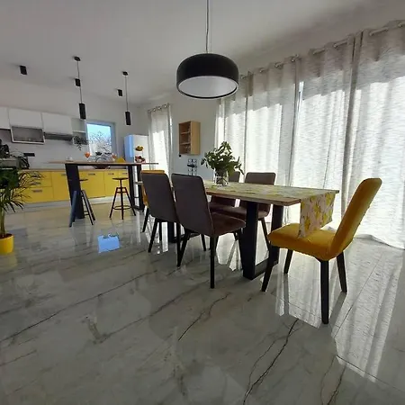 Villa Burra