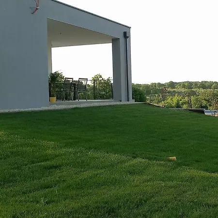 Burra Villa *